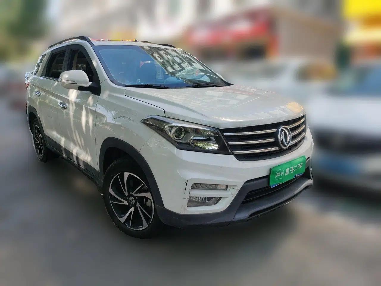 Dongfeng Fengon S560 2018 1.8L CVT Comfort Model 5 Seats — миниатюра 3