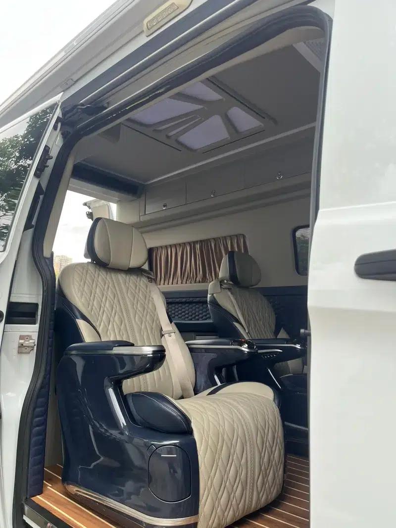 Ford Transit 2020 2.0T Gasoline Automatic Commercial Vehicle (Middle Wheelbase, Middle Roof) — миниатюра 12