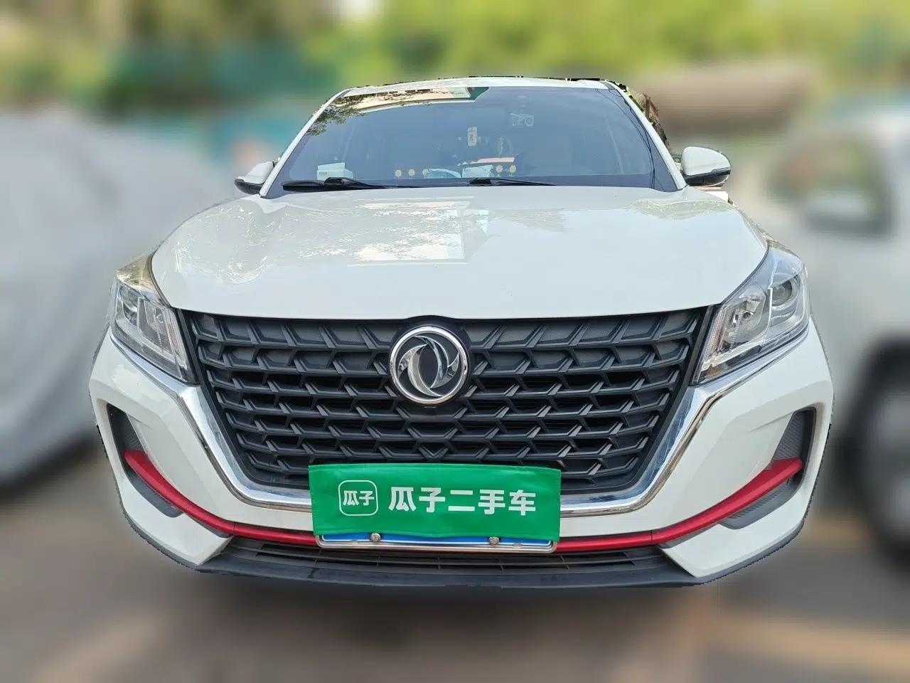 Dongfeng Fengon 500 2022 1.5T Manual Enjoyment Model — миниатюра 2