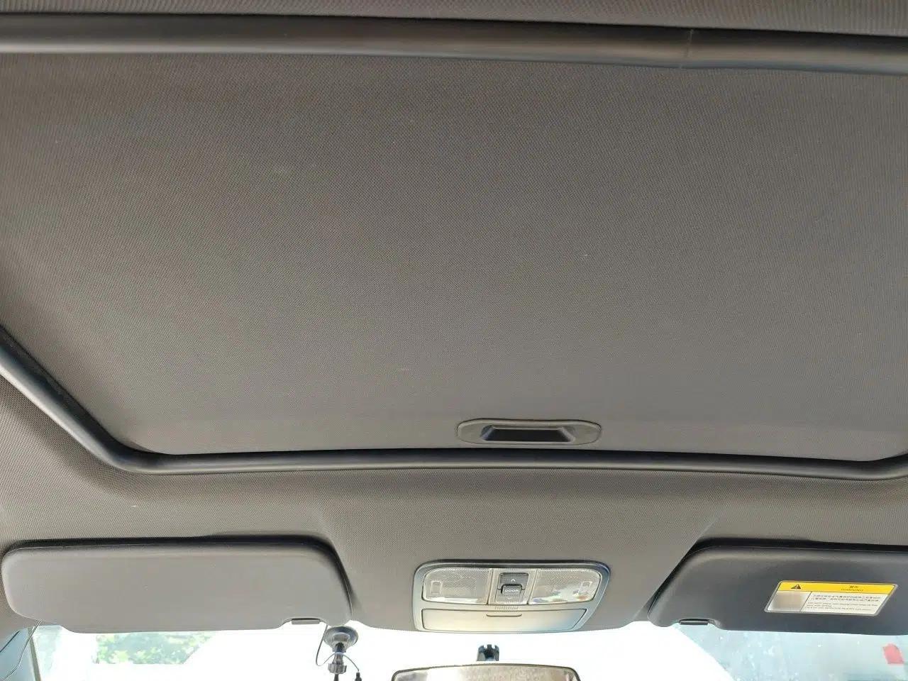 Dongfeng Fengon 500 2022 1.5T Manual Enjoyment Model — миниатюра 18