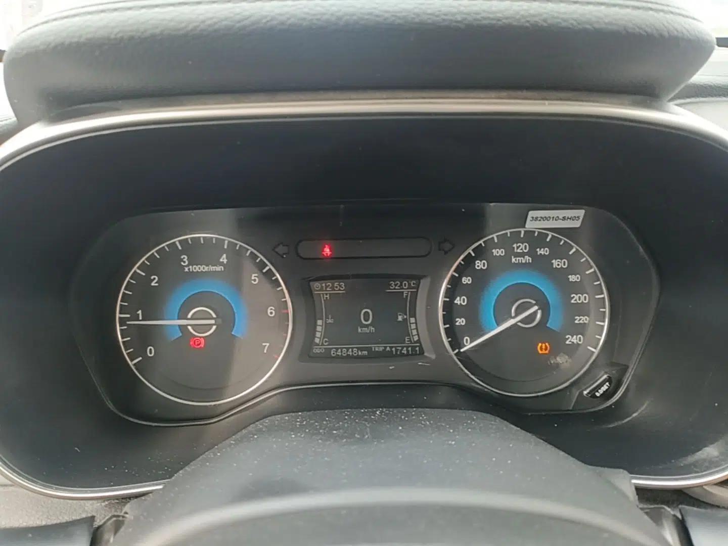 Dongfeng Fengon 580Pro 2020 220T Manual Yuling Edition — миниатюра 19