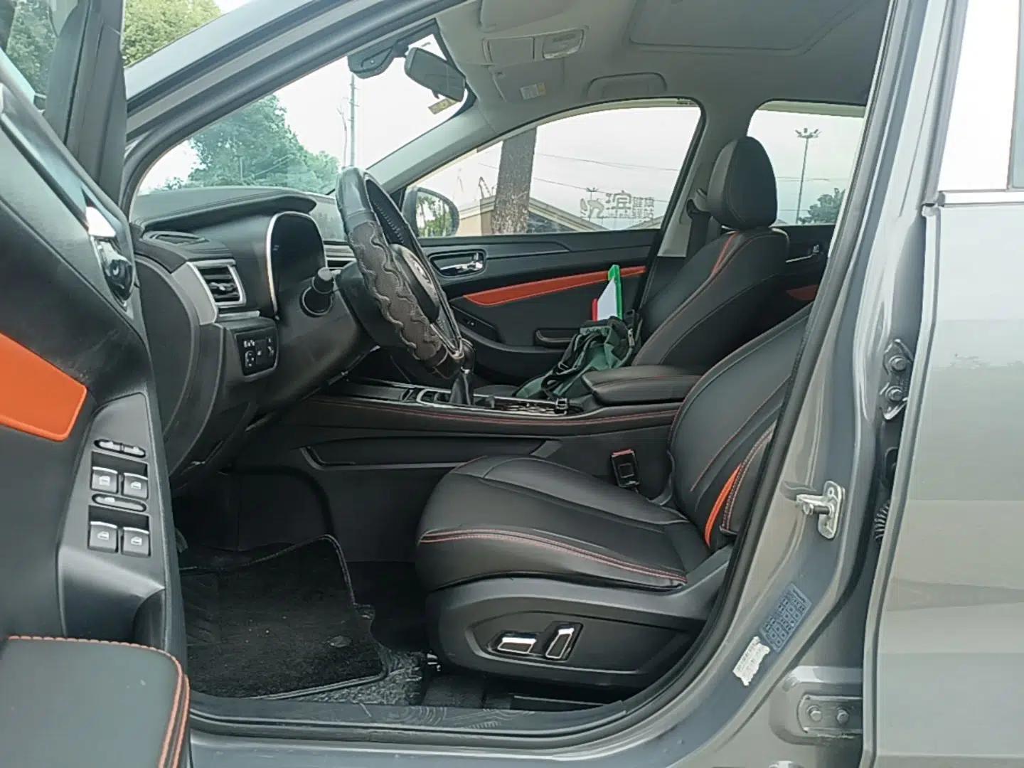 Dongfeng Fengon 580Pro 2020 220T Manual Yuling Edition — миниатюра 23