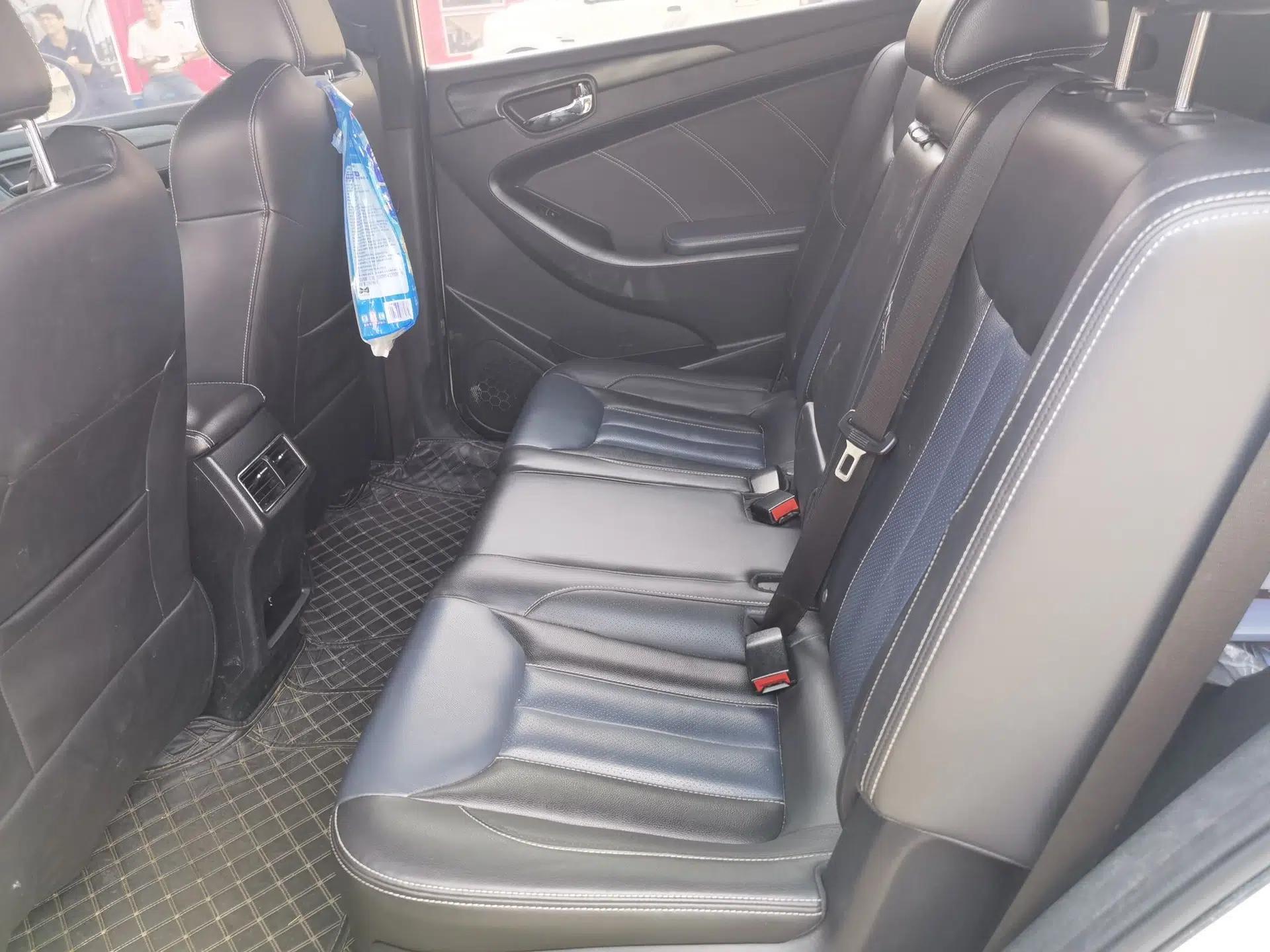 Dongfeng Fengon 580 New Energy 2019 1.8L PHEV Zhihao Model 7 Seats — миниатюра 17