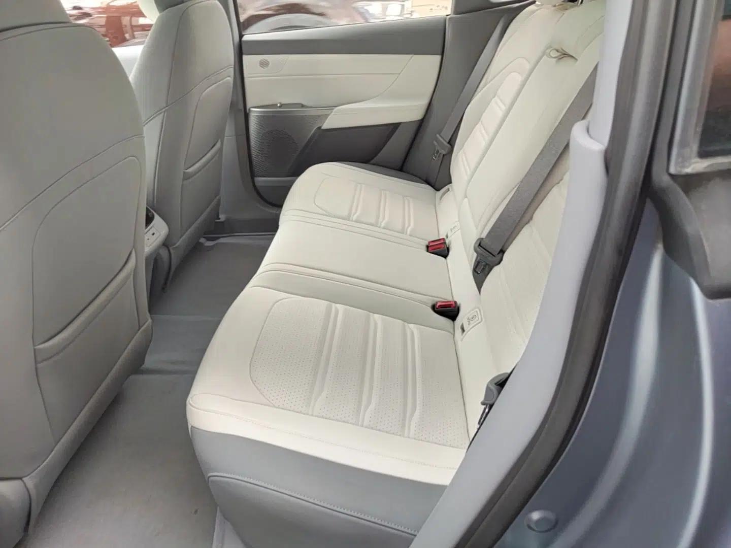 Dongfeng eπ eπ007 2024 Pure Electric 540 All-Wheel Drive Max Edition — миниатюра 20
