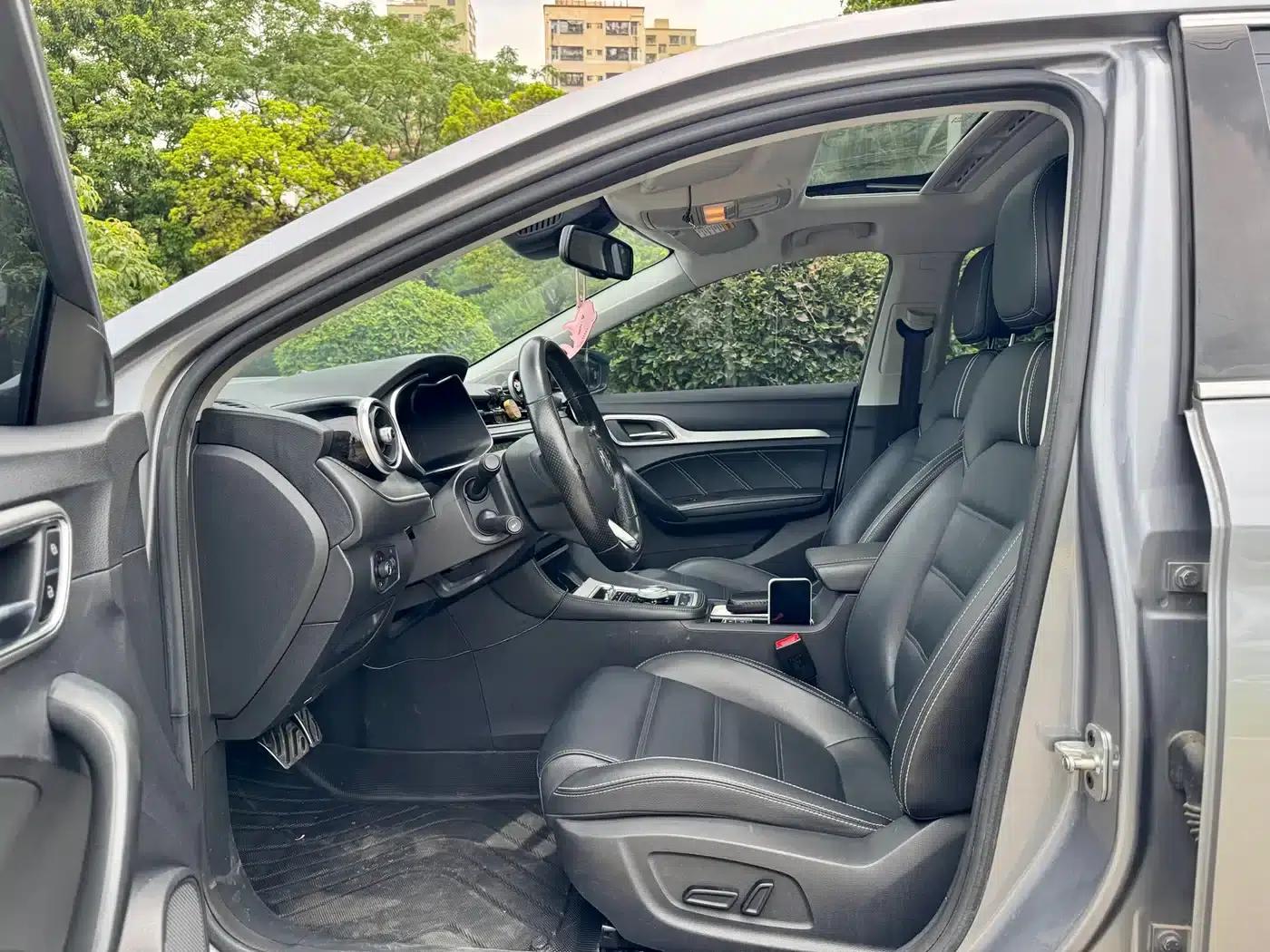 MG6 PHEV 2018 45T E-DRIVE Intelligent Hybrid PILOT Super Internet Edition — миниатюра 11
