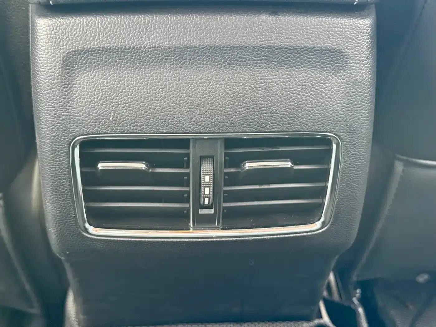 MG6 PHEV 2018 45T E-DRIVE Intelligent Hybrid PILOT Super Internet Edition — миниатюра 13