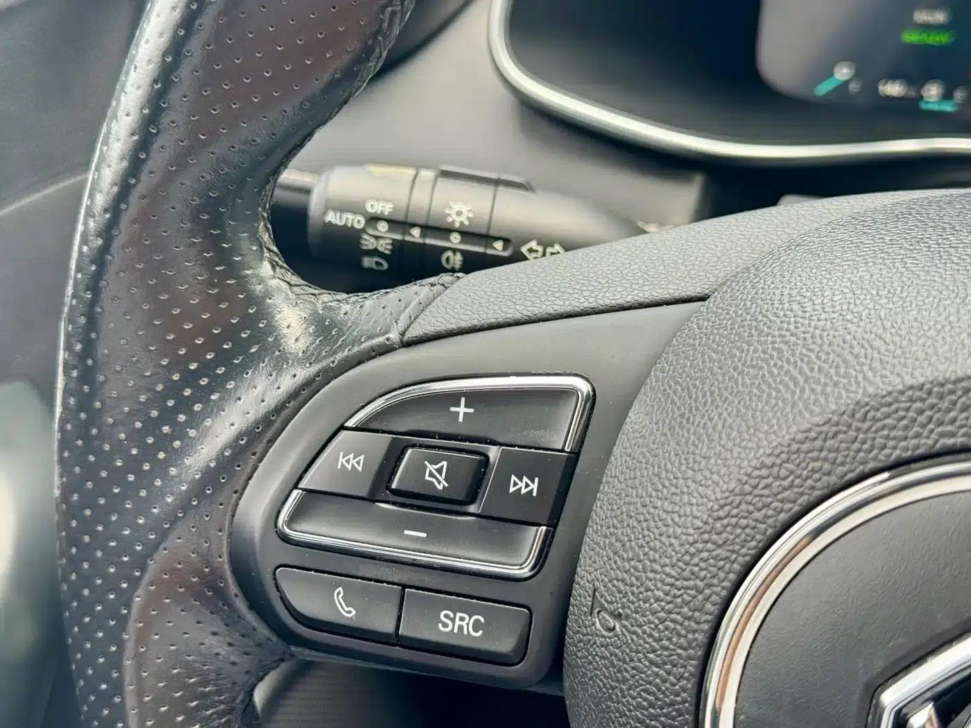 MG6 PHEV 2018 45T E-DRIVE Intelligent Hybrid PILOT Super Internet Edition — миниатюра 19