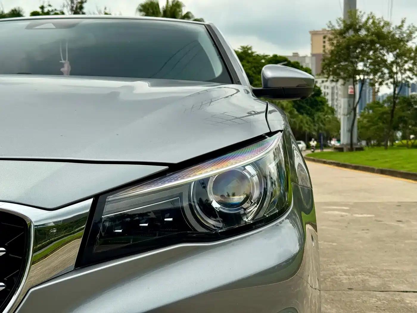 MG6 PHEV 2018 45T E-DRIVE Intelligent Hybrid PILOT Super Internet Edition — миниатюра 3