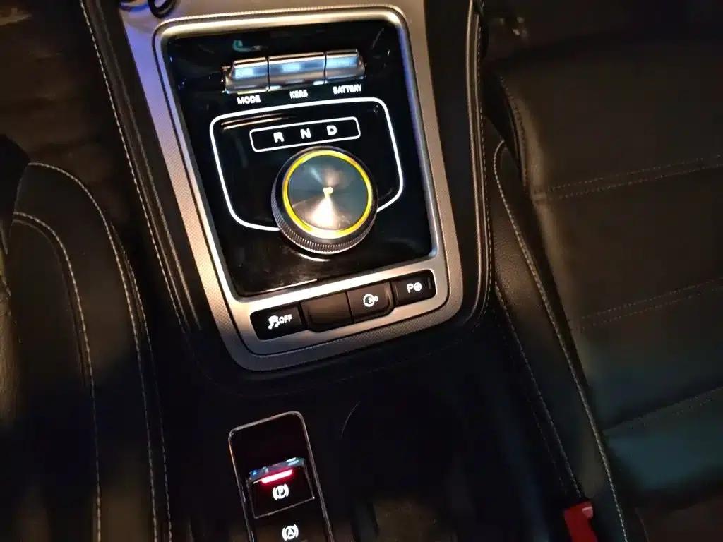 MG6 PHEV 2018 45T E-DRIVE Intelligent Hybrid PILOT Super Internet Edition — миниатюра 11