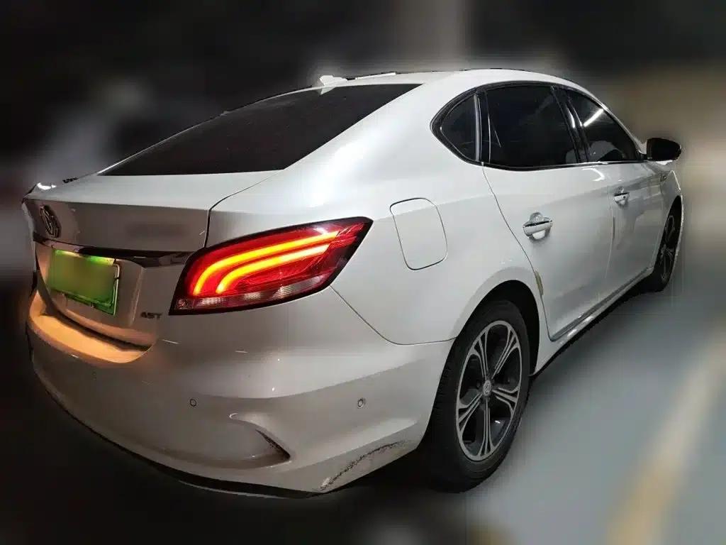 MG6 PHEV 2018 45T E-DRIVE Intelligent Hybrid PILOT Super Internet Edition — миниатюра 5