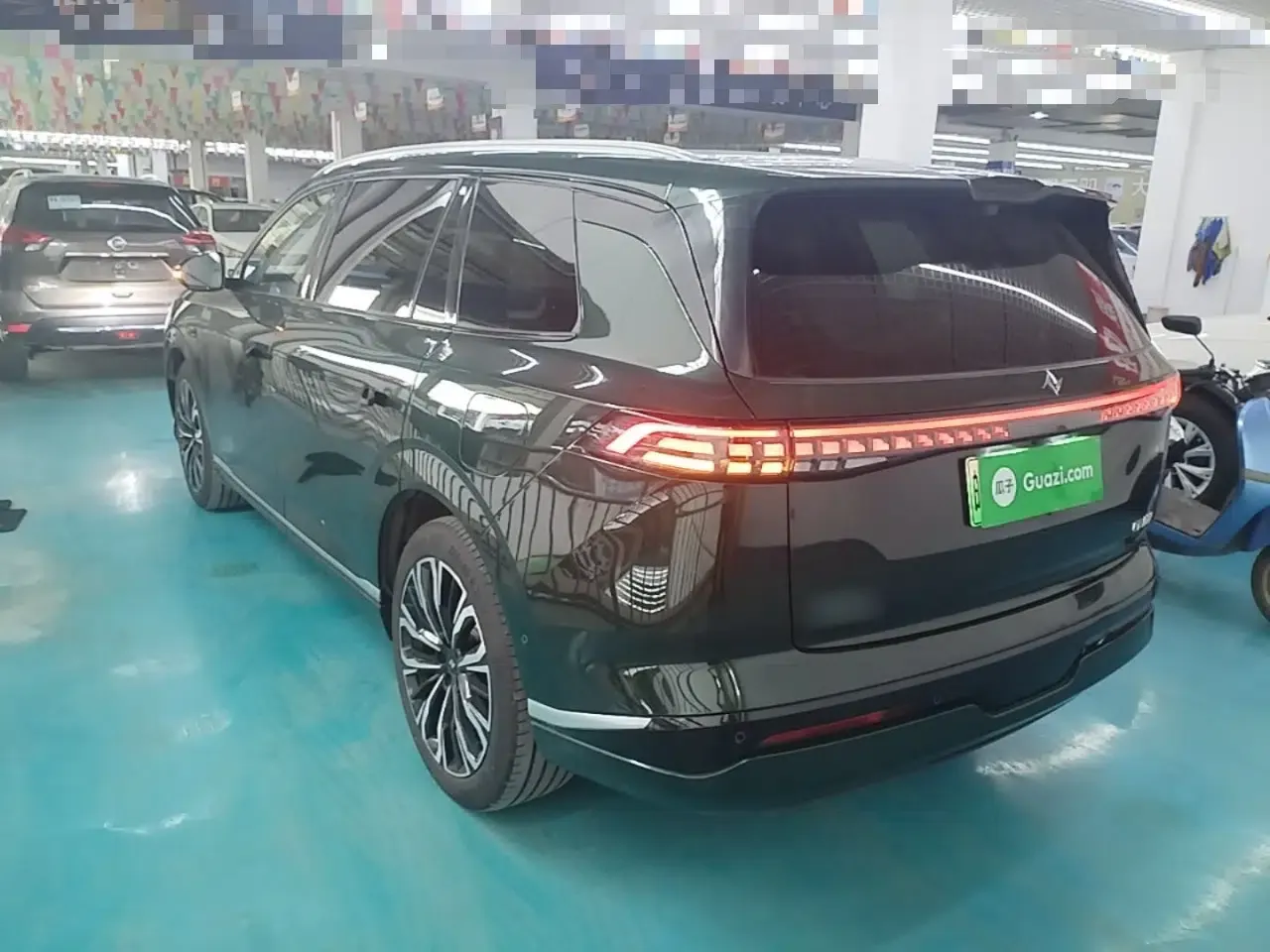 Dongfeng eπ eπ008 2026 Model Six-Seat Range-Extended Family Edition — миниатюра 4
