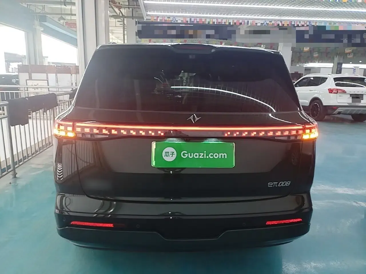Dongfeng eπ eπ008 2026 Model Six-Seat Range-Extended Family Edition — миниатюра 5
