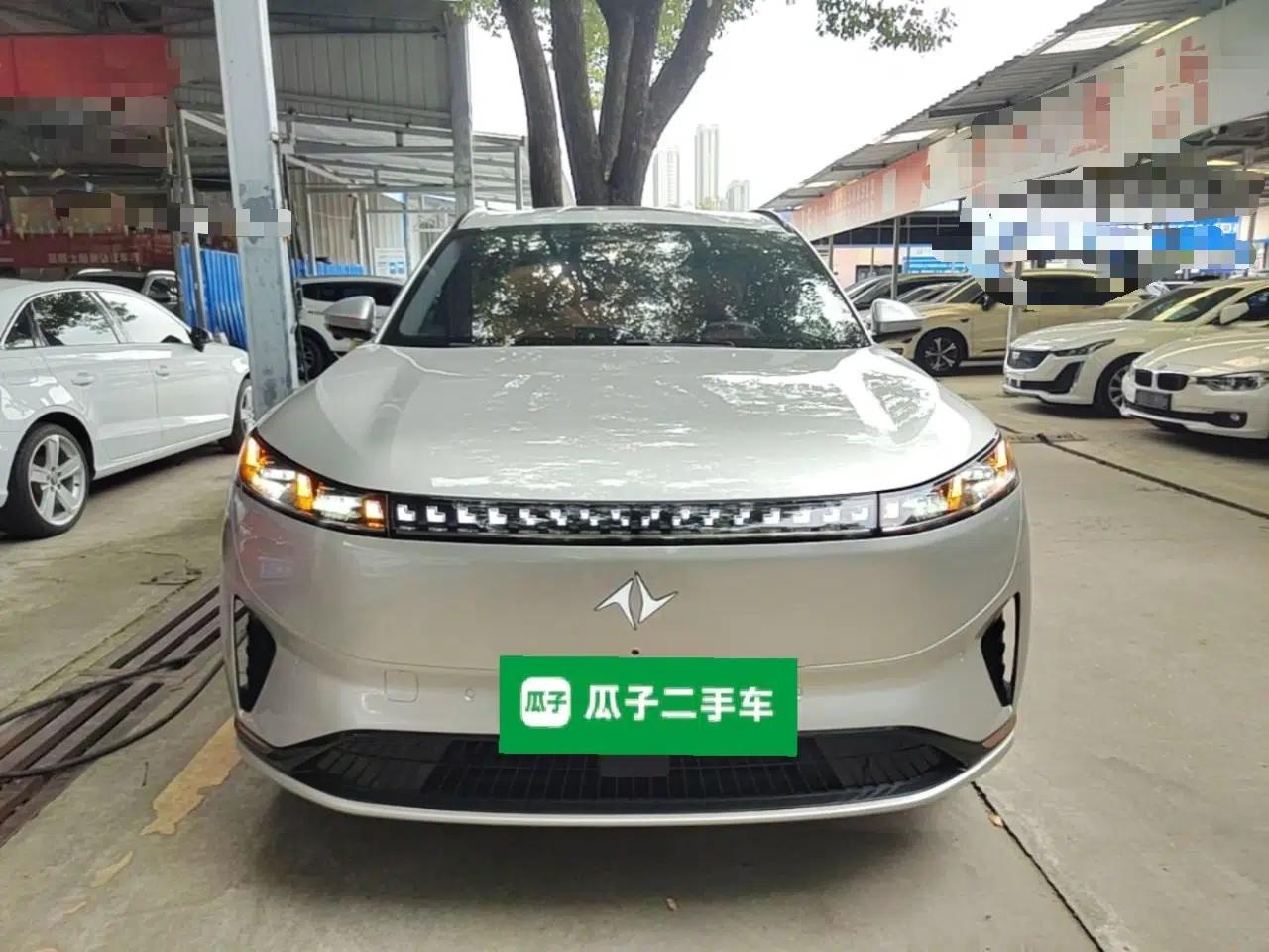Dongfeng eπ eπ008 2025 210 Ultra Range-Extended Version 5 Seats — миниатюра 2