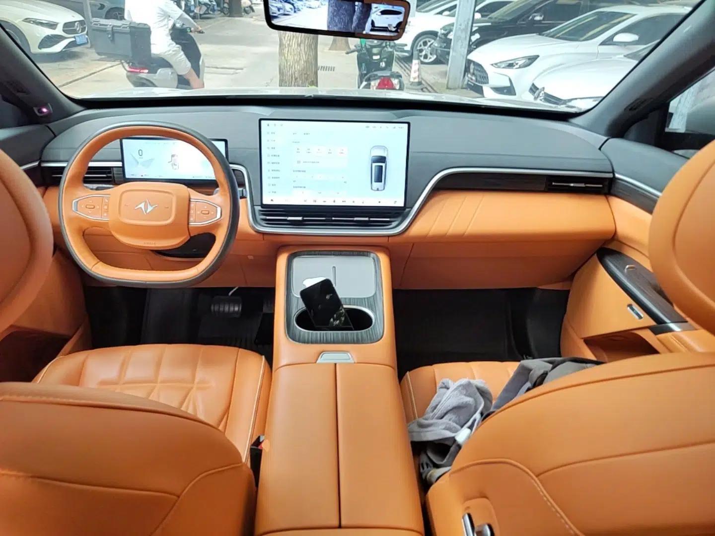 Dongfeng eπ eπ008 2025 210 Ultra Range-Extended Version 5 Seats — миниатюра 12