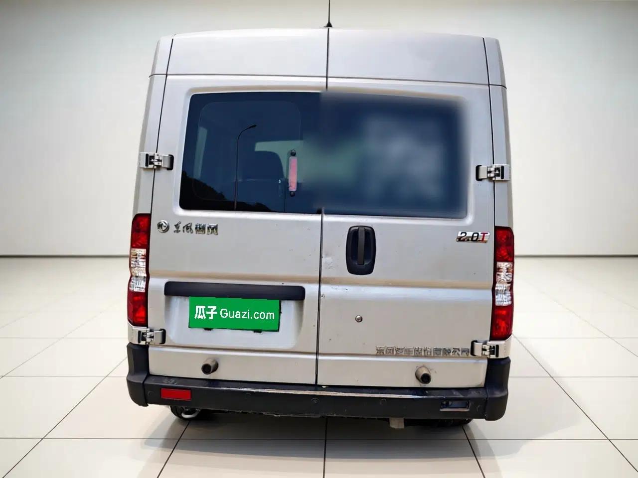 Dongfeng Yufeng 2023 V9+ 2.0T Manual Front-Drive Multi-Function Mid-Roof High-Roof 7/8/9-Seater — миниатюра 5
