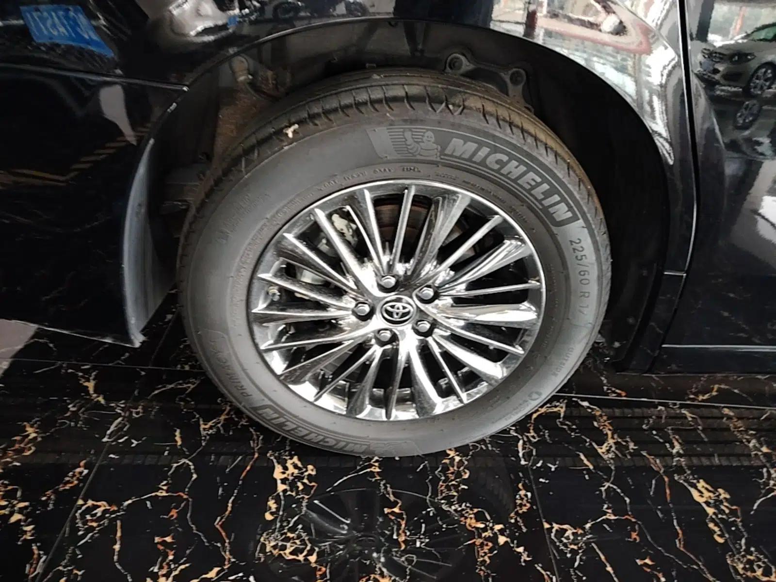 Toyota Alphard 2021 Dual-Engine 2.5L Luxury Edition — миниатюра 11