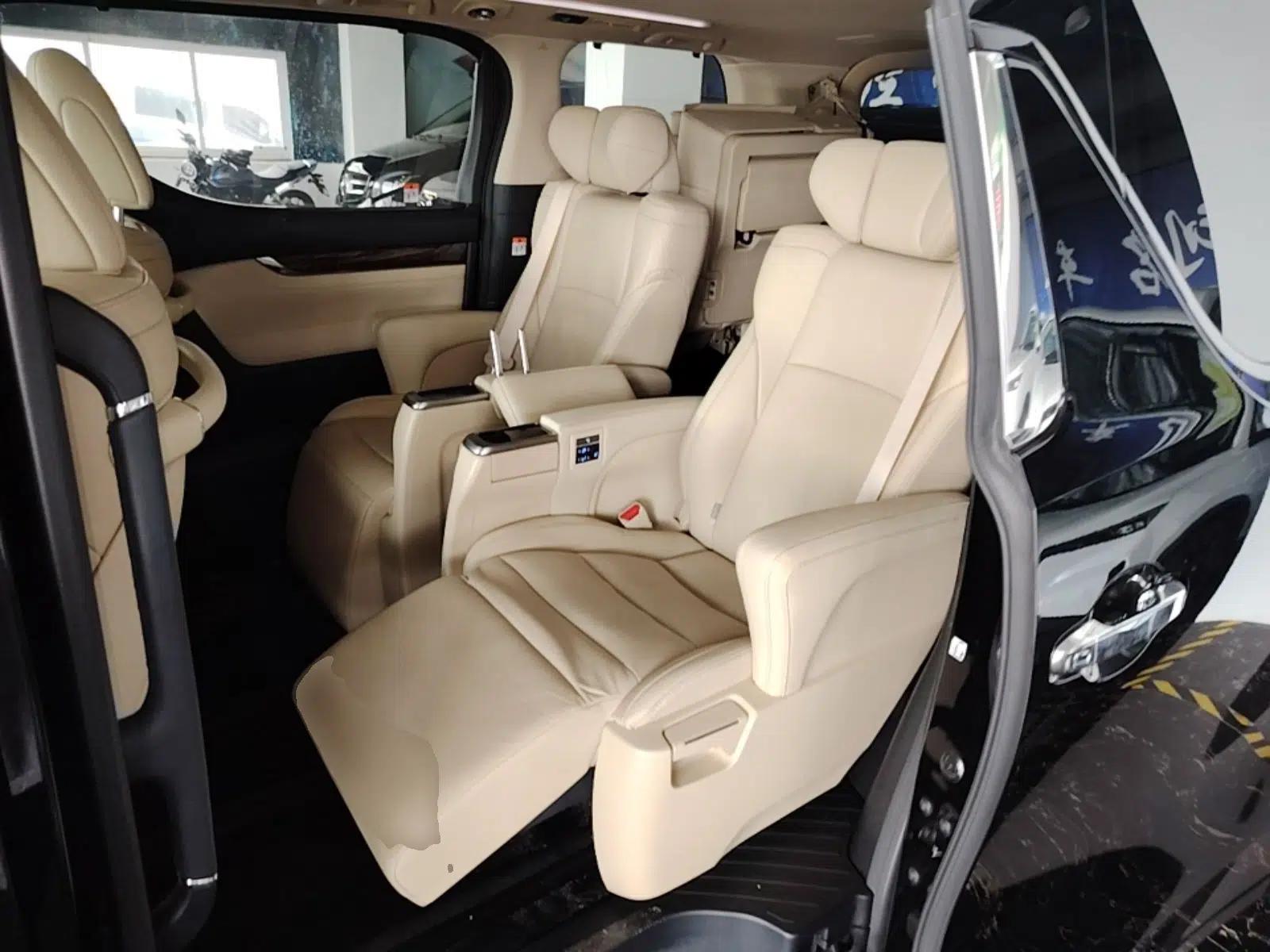 Toyota Alphard 2021 Dual-Engine 2.5L Luxury Edition — миниатюра 20
