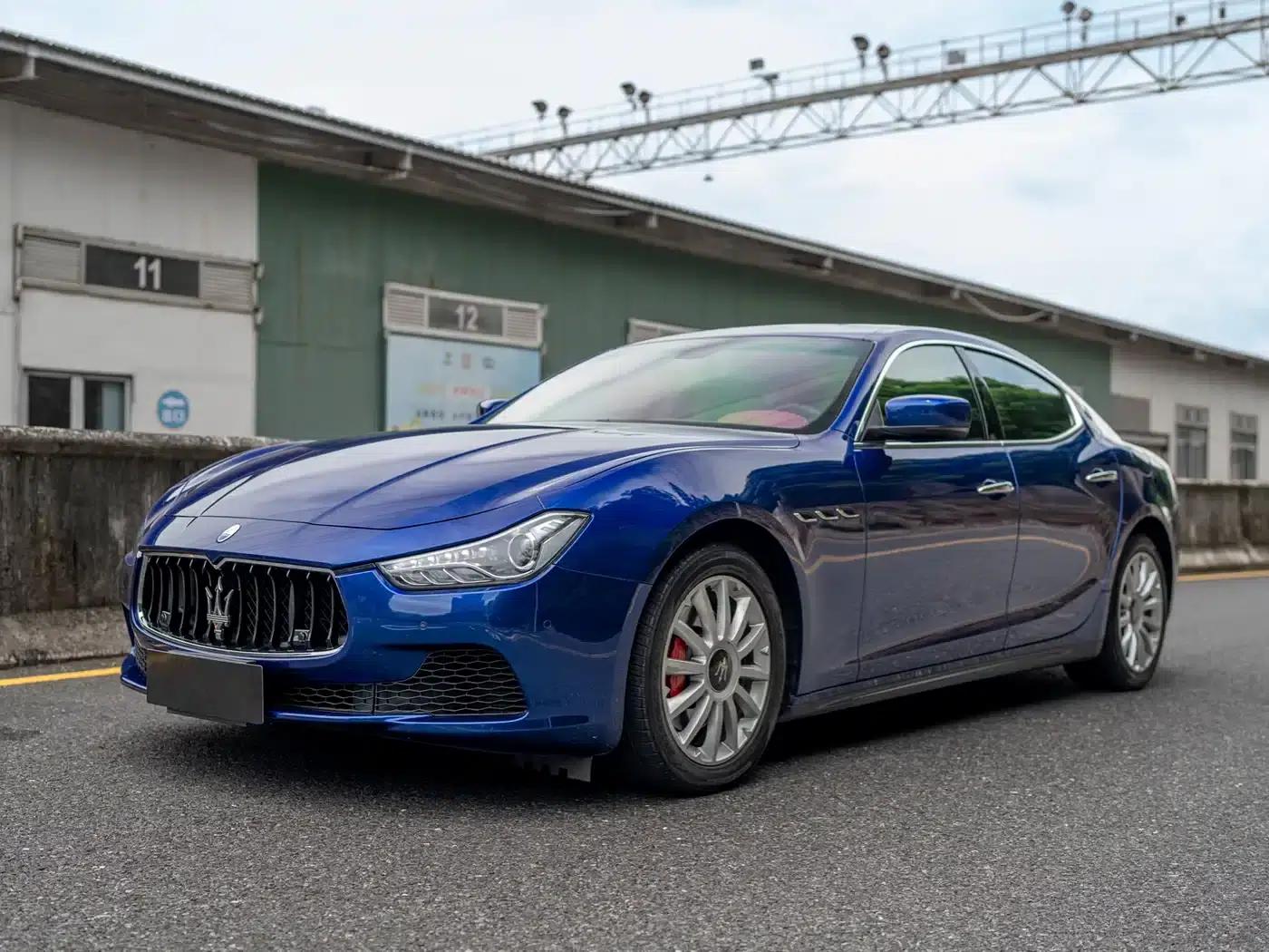 2014 Ghibli 3.0T Standard Edition — миниатюра 1