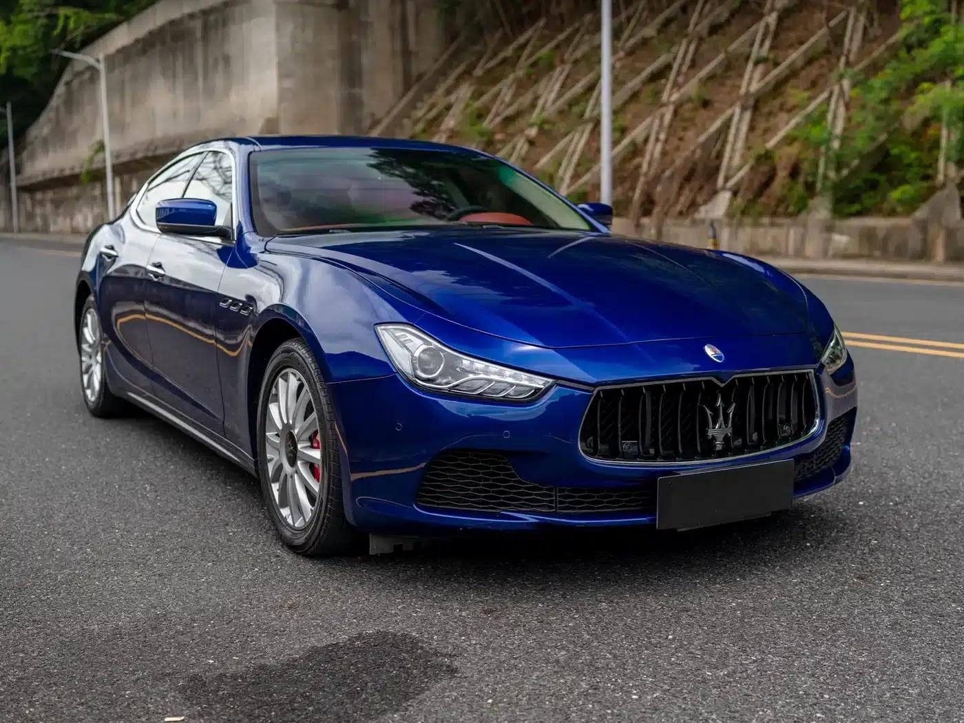 2014 Ghibli 3.0T Standard Edition — миниатюра 3
