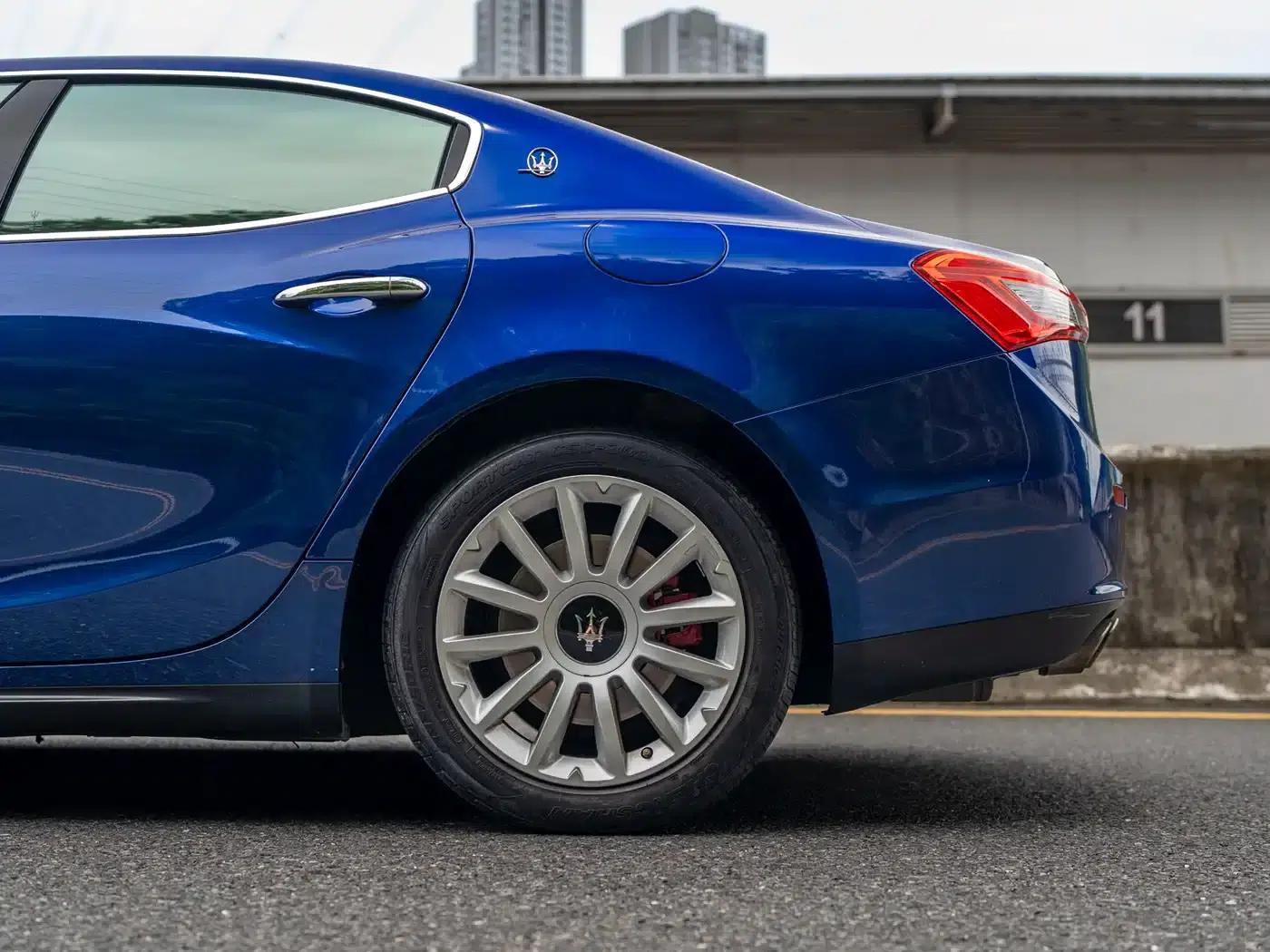 2014 Ghibli 3.0T Standard Edition — миниатюра 5