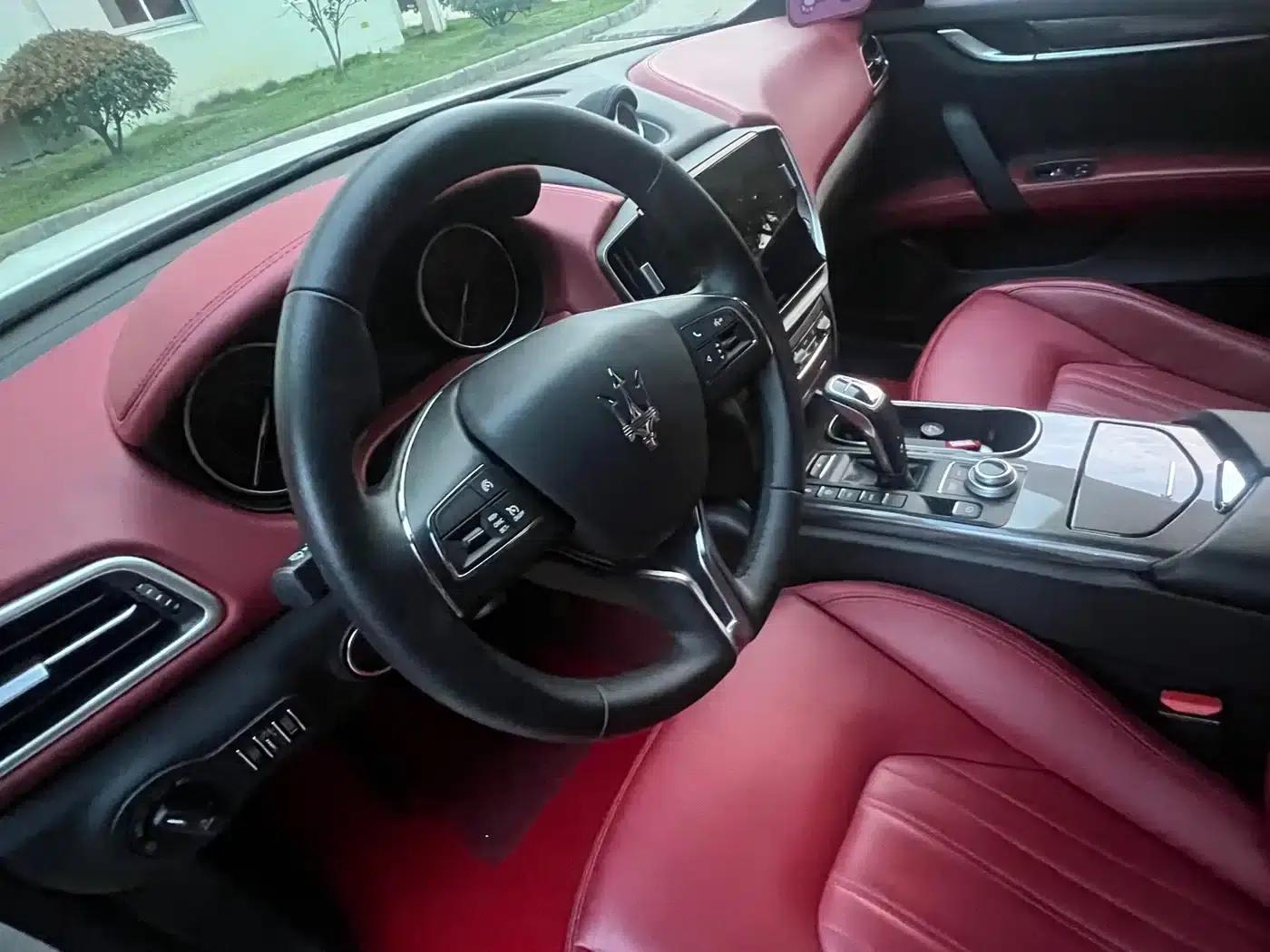 2021 Ghibli 2.0T Edge Edition — миниатюра 5