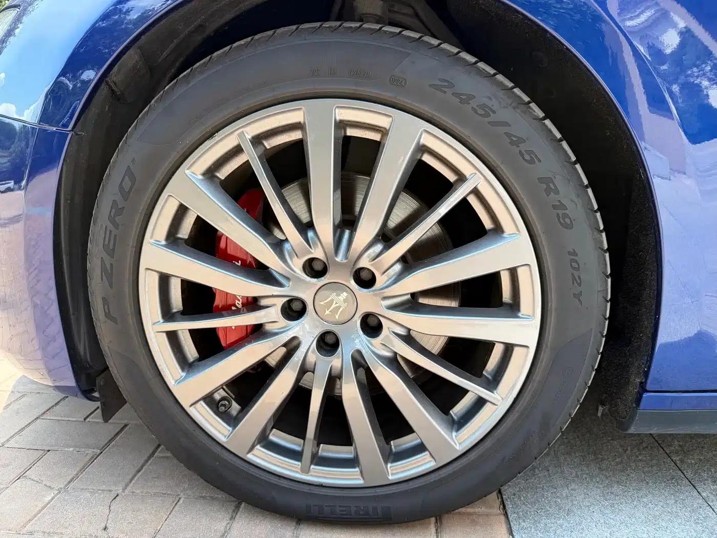 2018 Ghibli 3.0T Luxury Edition — миниатюра 11