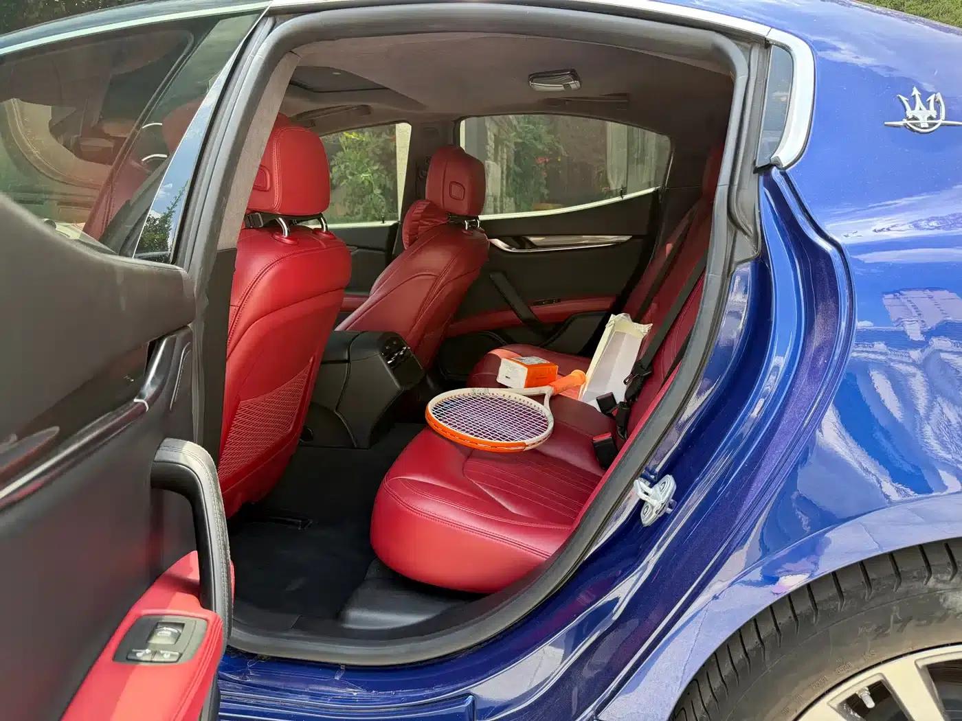 2018 Ghibli 3.0T Luxury Edition — миниатюра 6
