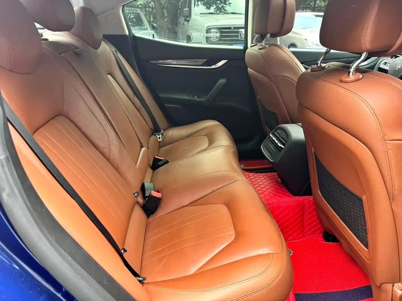 2017 Ghibli 3.0T Standard Edition — миниатюра 7