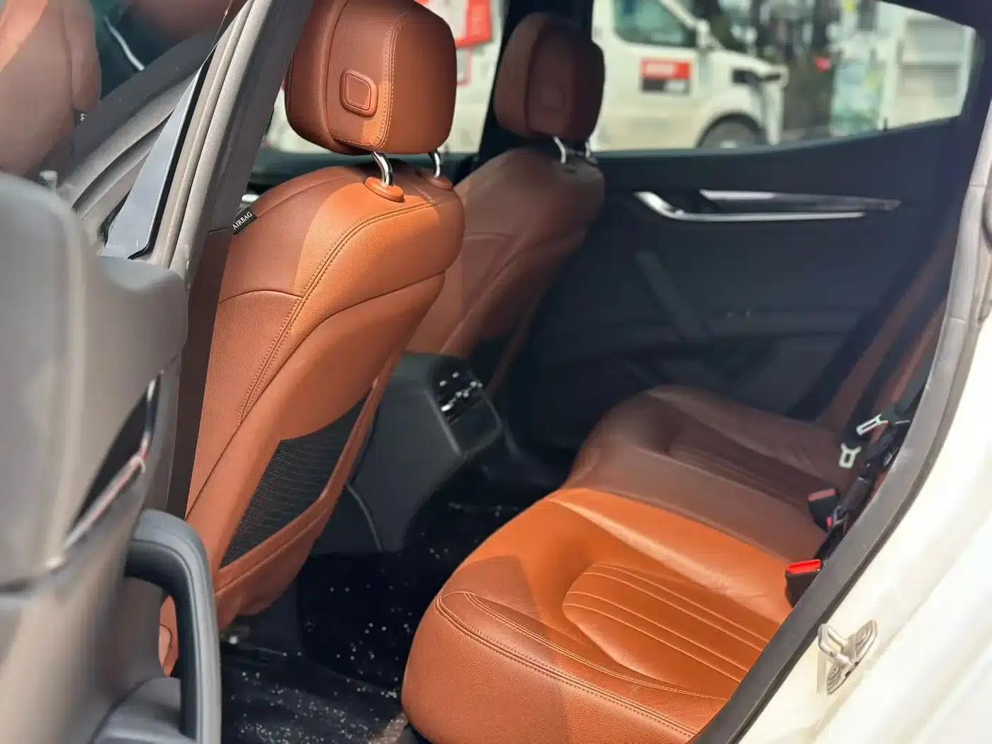 2021 Ghibli 2.0T Edge Edition — миниатюра 5