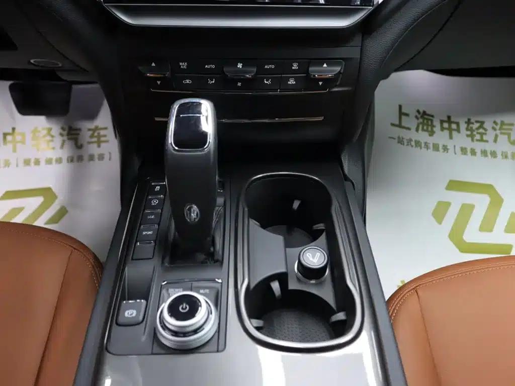 2023 Ghibli 2.0T GT — миниатюра 11