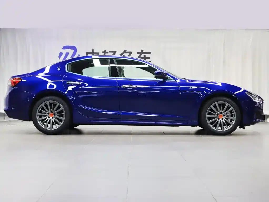 2023 Ghibli 2.0T GT — миниатюра 3