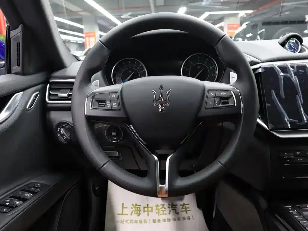2023 Ghibli 2.0T GT — миниатюра 9