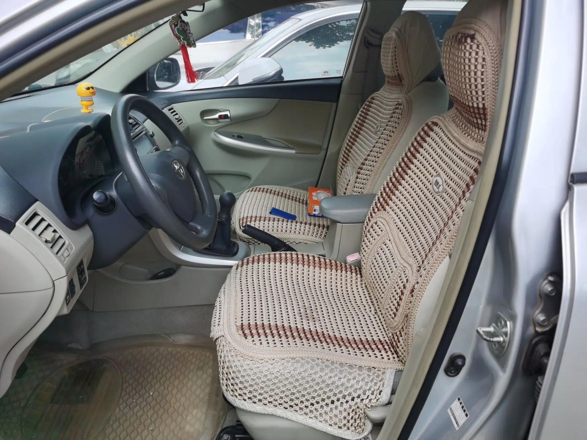 Toyota Corolla 2011 1.6L Manual GL — миниатюра 15