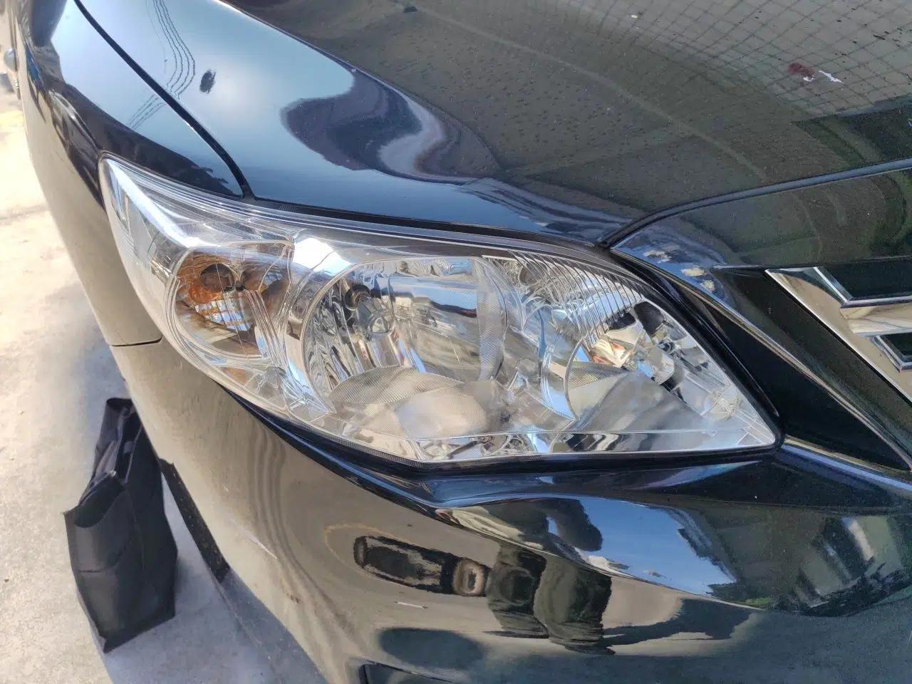 Toyota Corolla 2011 1.8L CVT GL-i — миниатюра 7