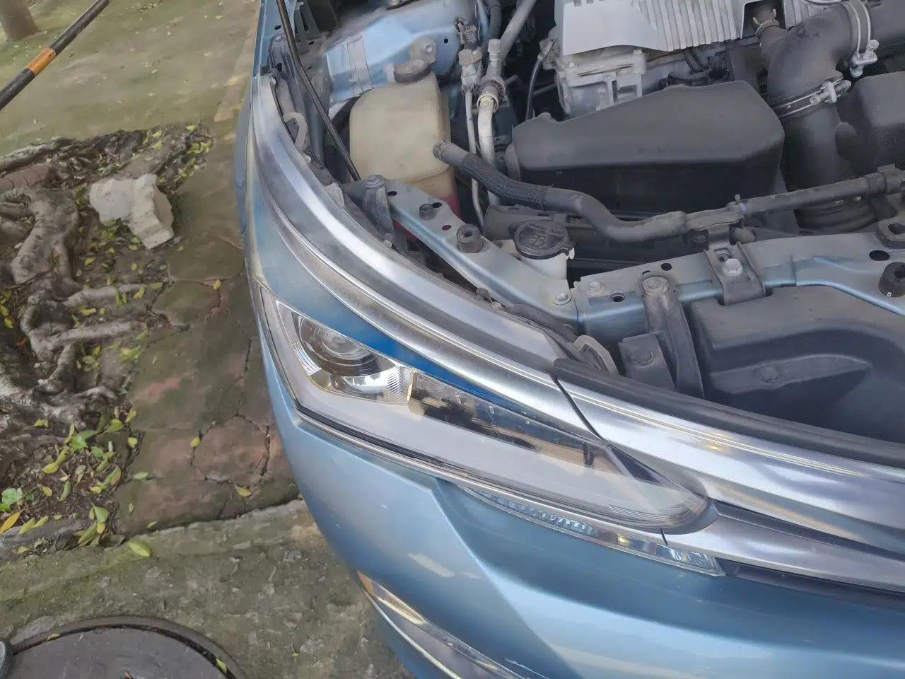 Toyota Corolla 2017 Revised Dual-Engine 1.8L E-CVT Leading Edition — миниатюра 7