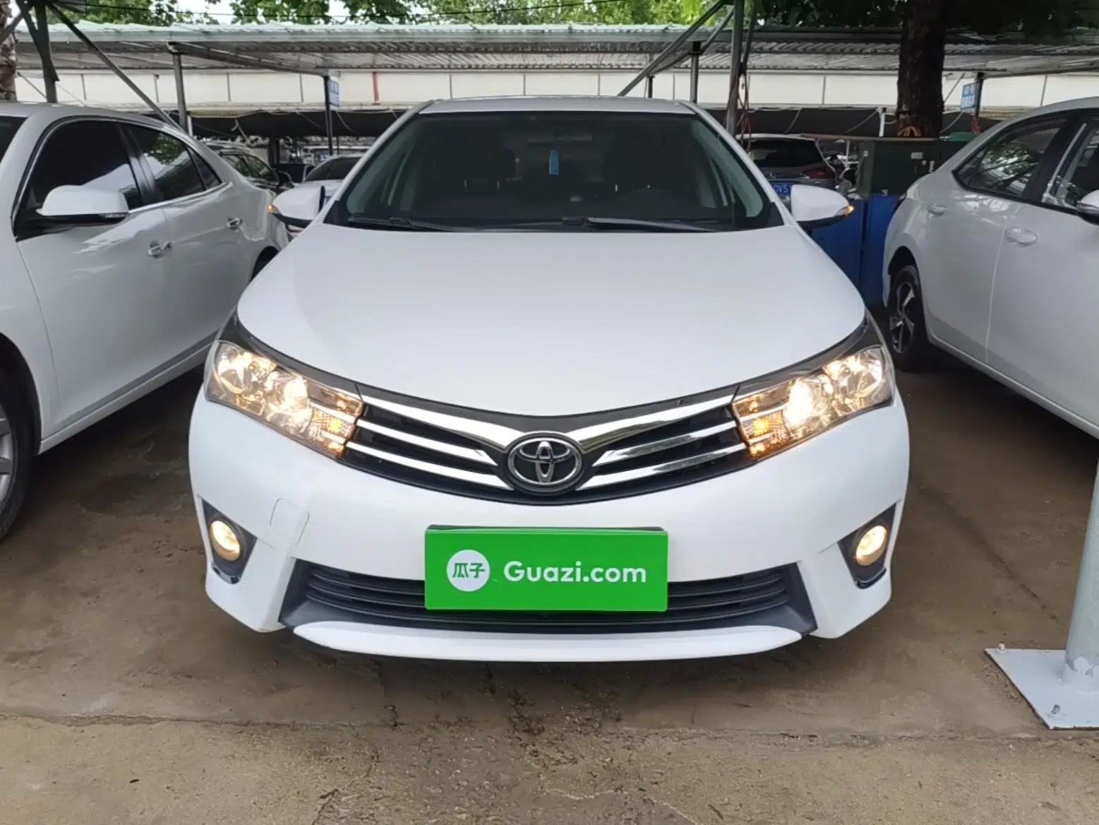 Toyota Corolla 2014 1.6L CVT GL — миниатюра 2