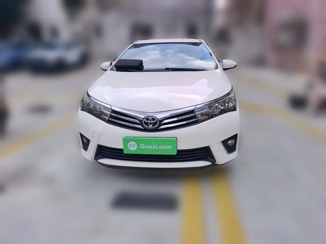 Toyota Corolla 2014 1.6L CVT GL — миниатюра 2