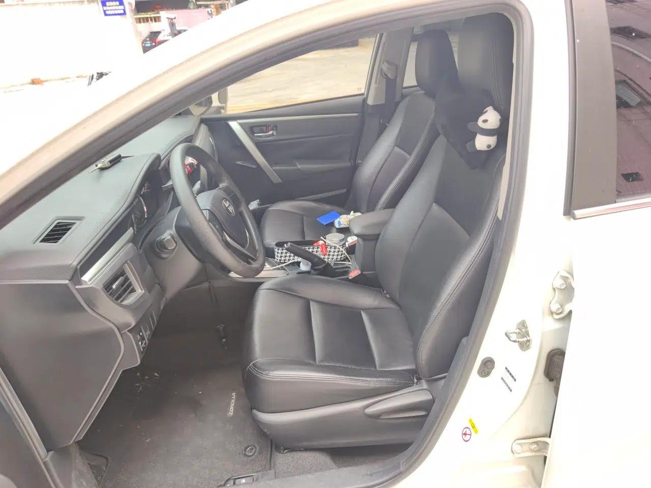 Toyota Corolla 2014 1.6L CVT GL — миниатюра 14