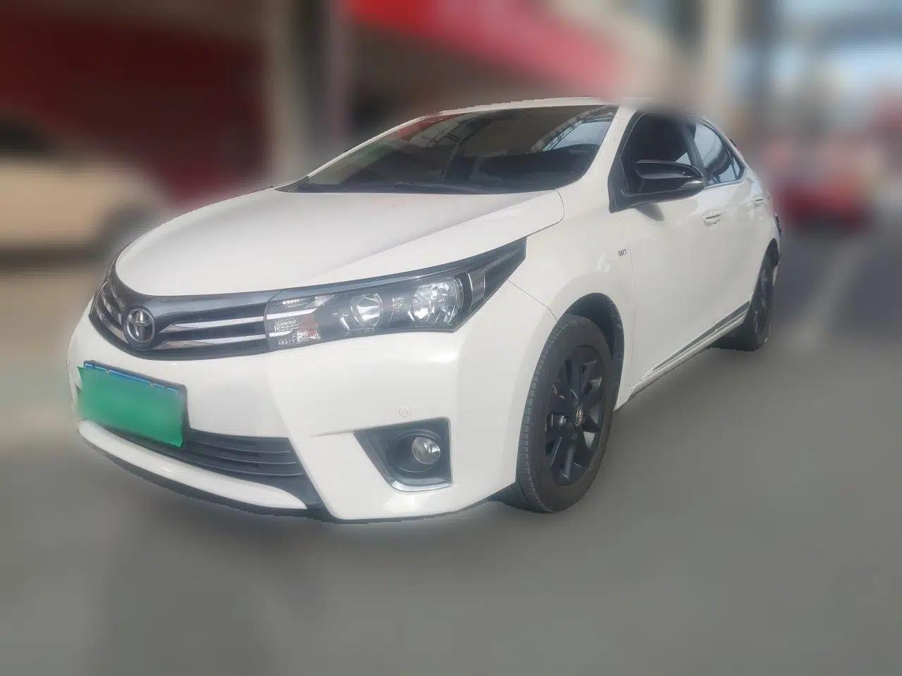 Toyota Corolla 2016 1.6L CVT GL-i Cool Edition — миниатюра 1