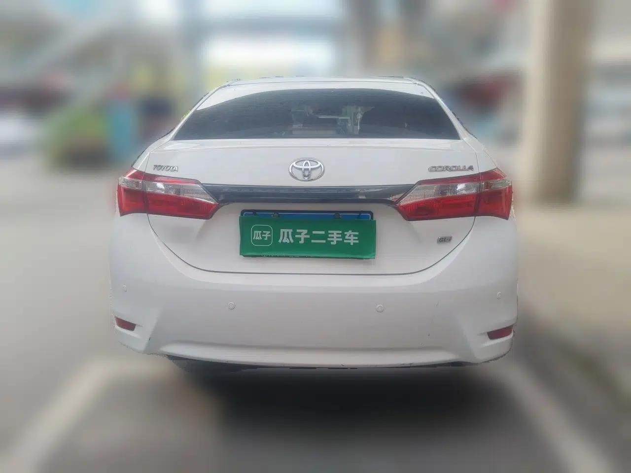 Toyota Corolla 2016 1.6L CVT GL-i Cool Edition — миниатюра 3