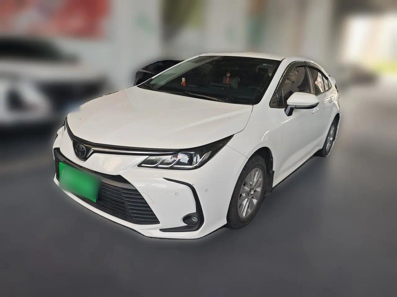 Toyota Corolla 2019 1.2T S-CVT GL Pioneer Edition — миниатюра 1