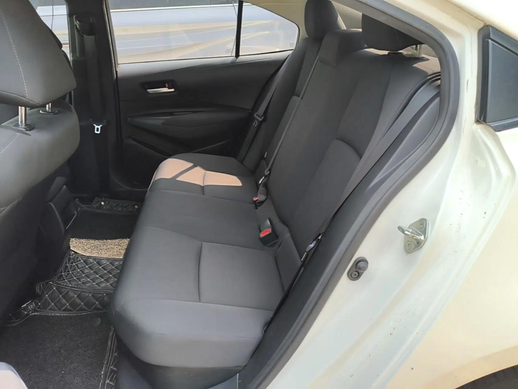 Toyota Corolla 2021 Dual-Engine 1.8L E-CVT Pioneer Edition — миниатюра 20