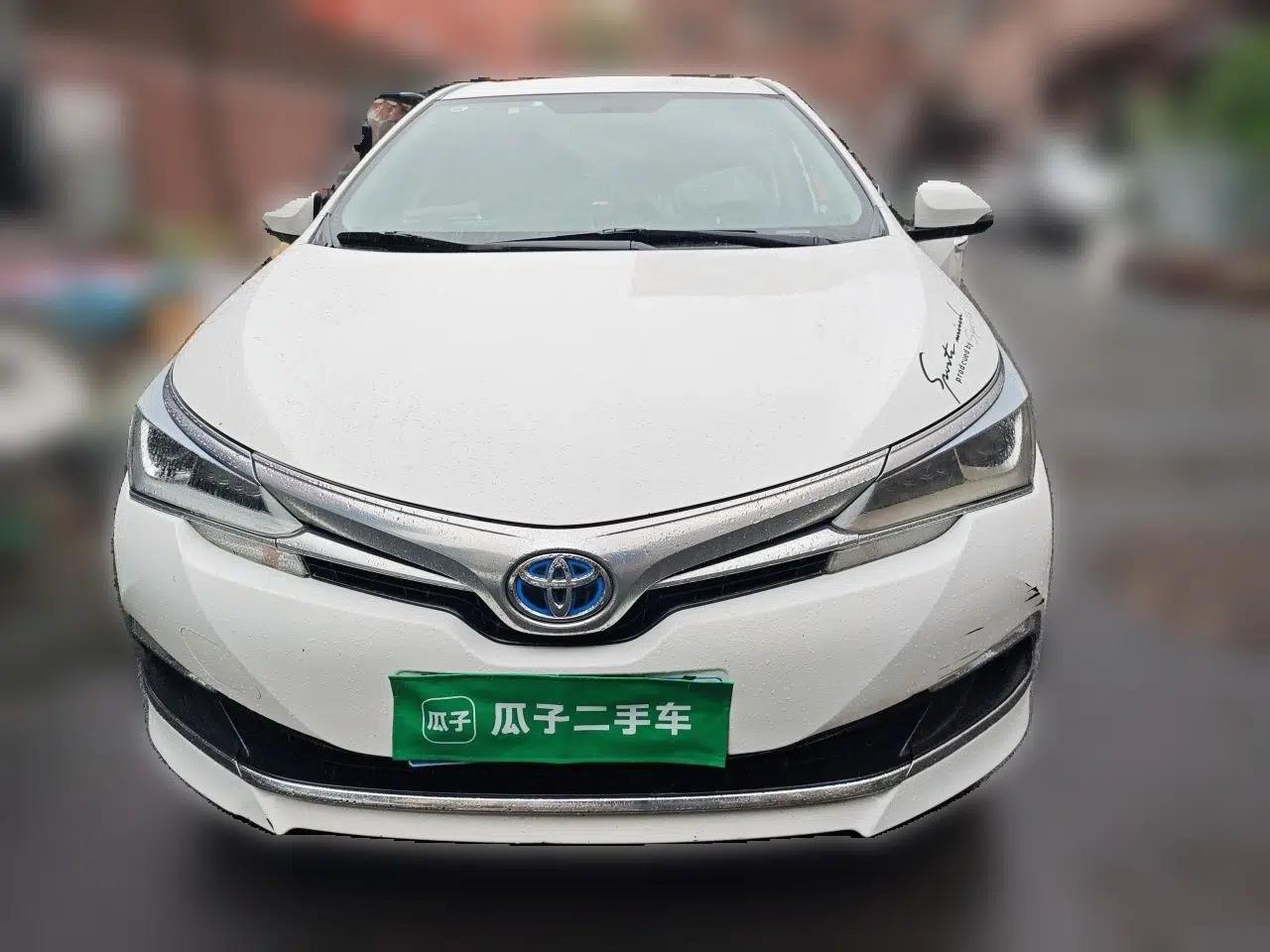Toyota Corolla 2017 Revised Dual-Engine 1.8L E-CVT Leading Edition — миниатюра 2
