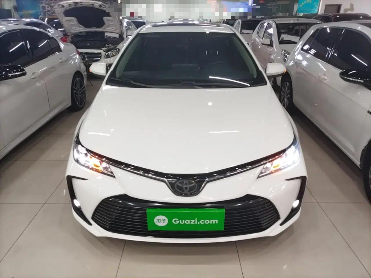 Toyota Corolla 2021 1.2T S-CVT Elite Edition — миниатюра 2