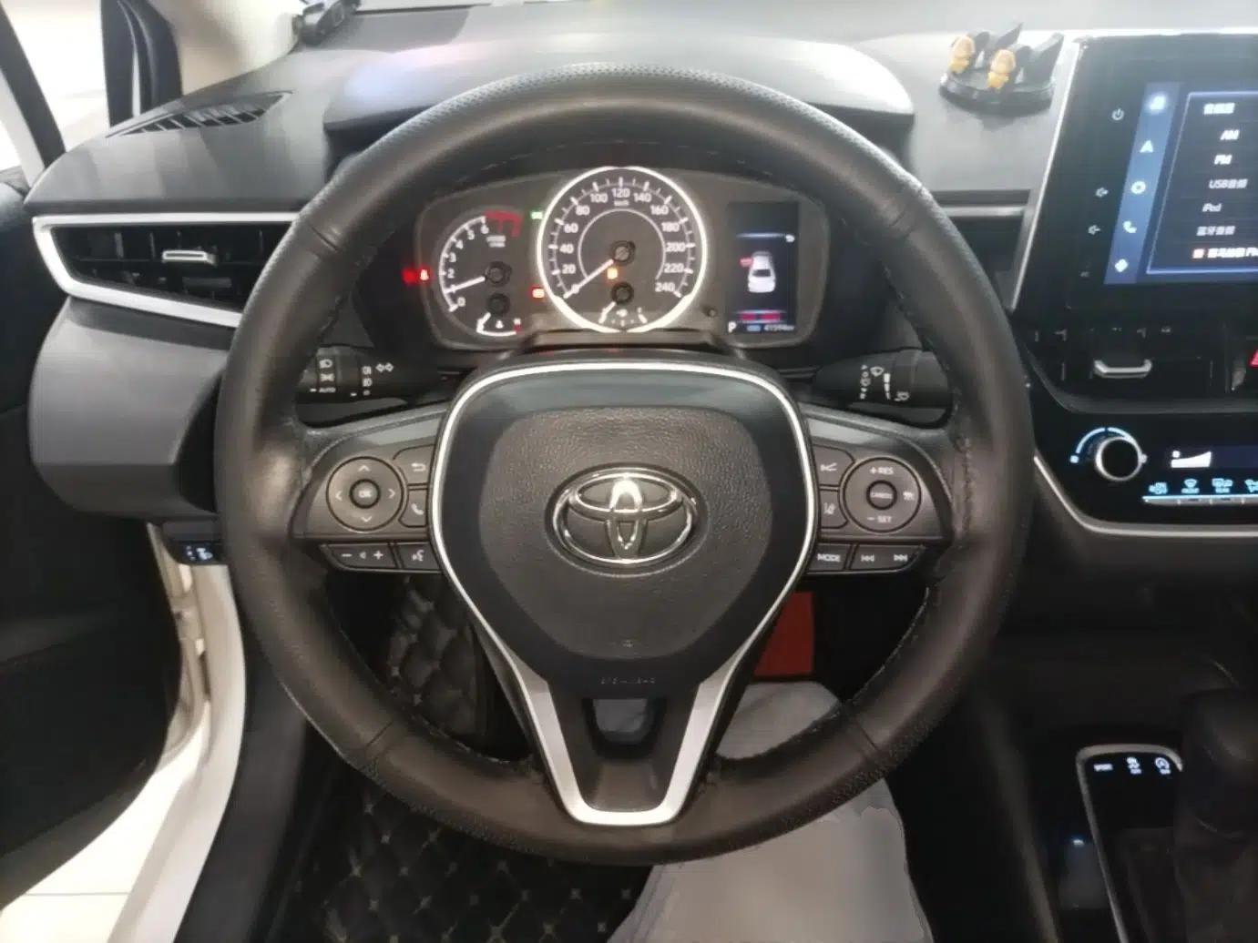 Toyota Corolla 2021 1.2T S-CVT Elite Edition — миниатюра 13