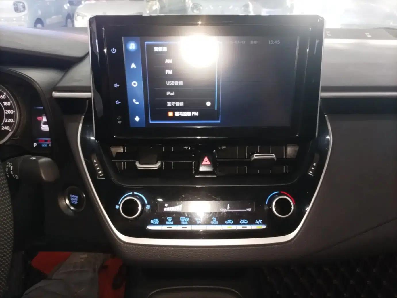 Toyota Corolla 2021 1.2T S-CVT Elite Edition — миниатюра 15