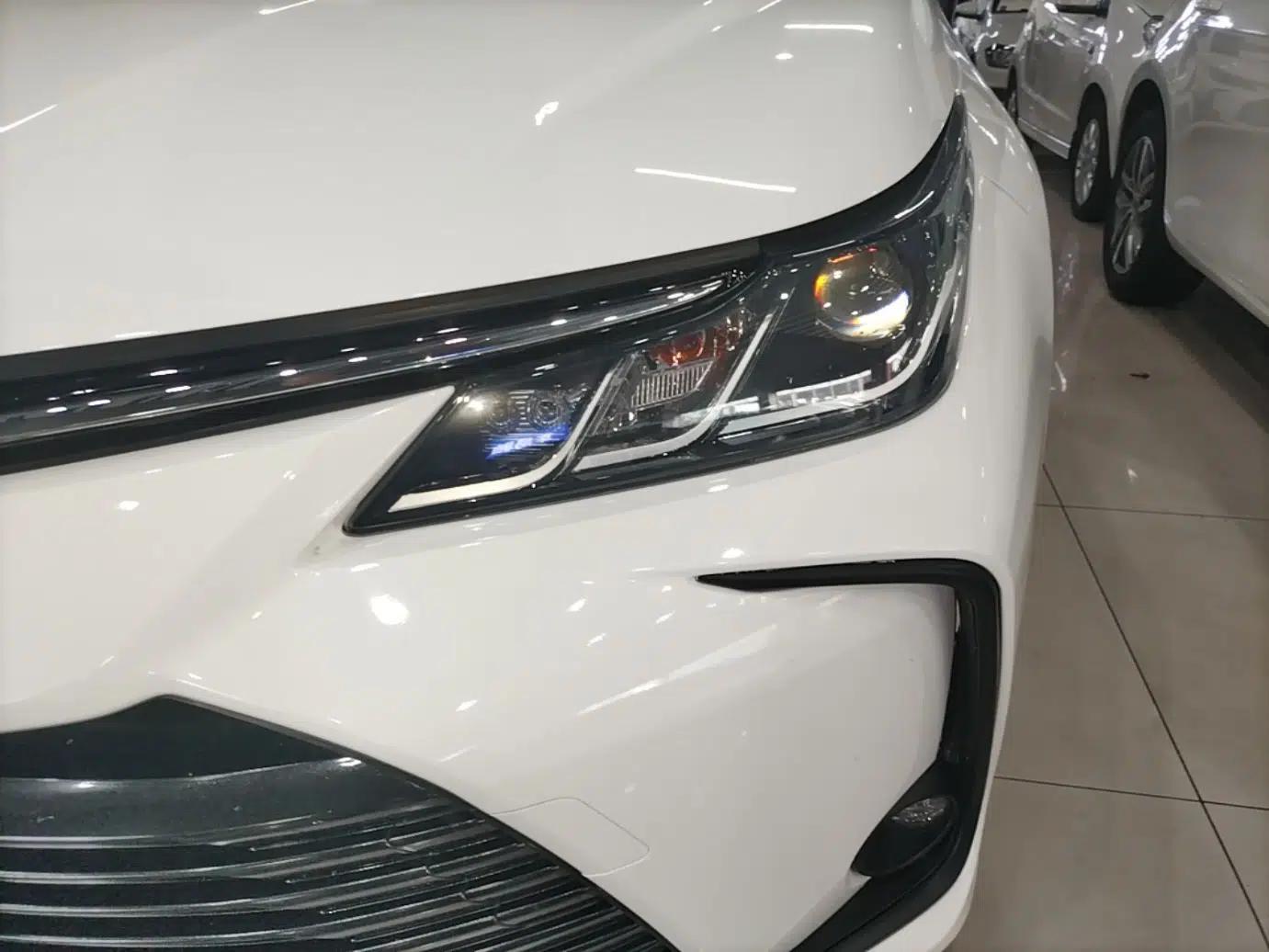 Toyota Corolla 2021 1.2T S-CVT Elite Edition — миниатюра 8