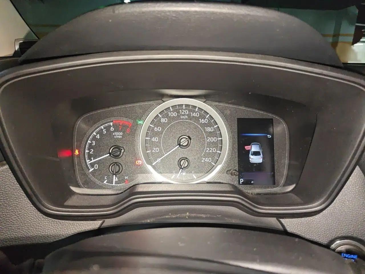 Toyota Corolla 2021 1.2T S-CVT Luxury Edition — миниатюра 10