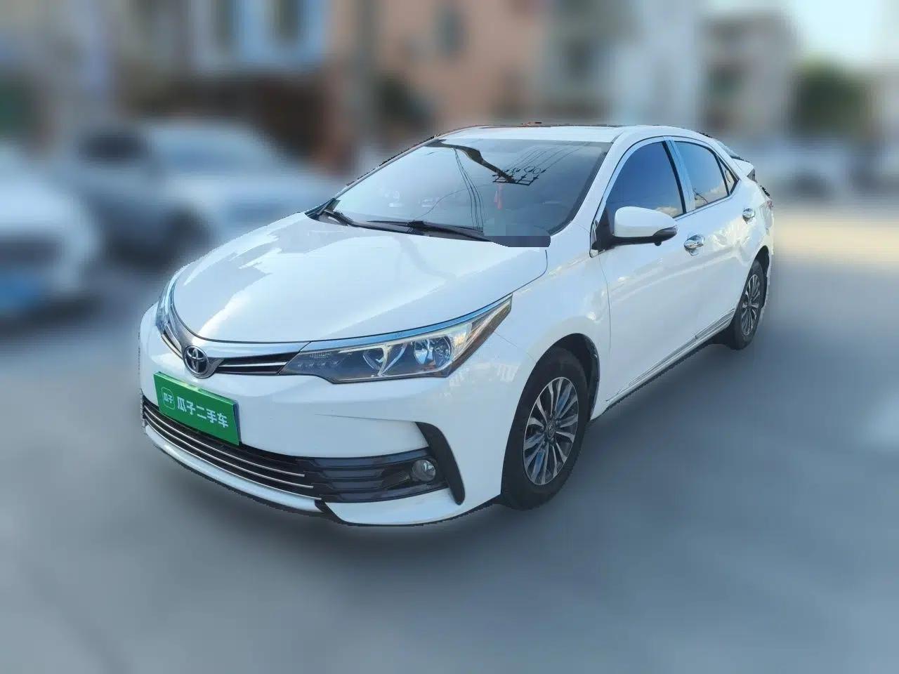 Toyota Corolla 2017 Revised Version 1.2T S-CVT GL-i — миниатюра 1