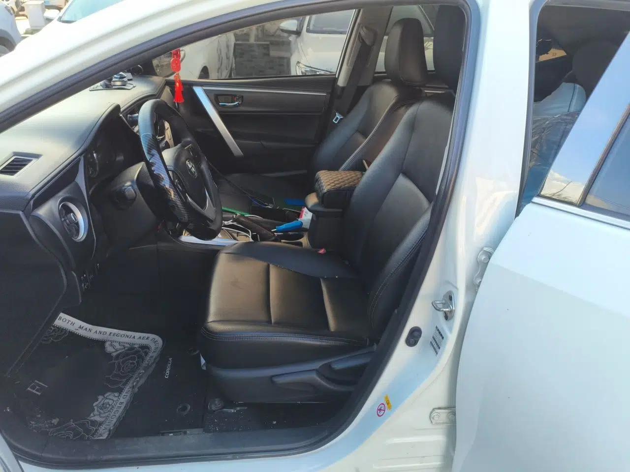 Toyota Corolla 2017 Revised Version 1.2T S-CVT GL-i — миниатюра 15